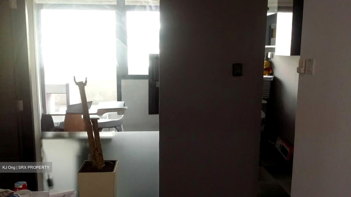 UB. One (D14), Office #565824511